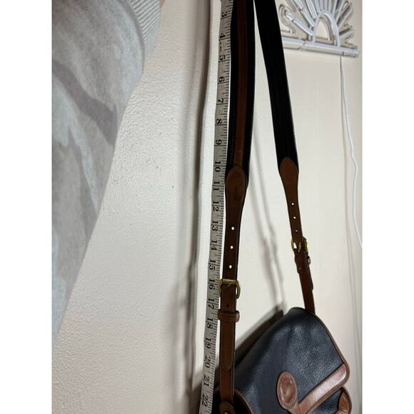Dooney & Bourke Crossbody Shoulder Bag Purse All Weather Leather Classic Vintage - Picture 14 of 16
